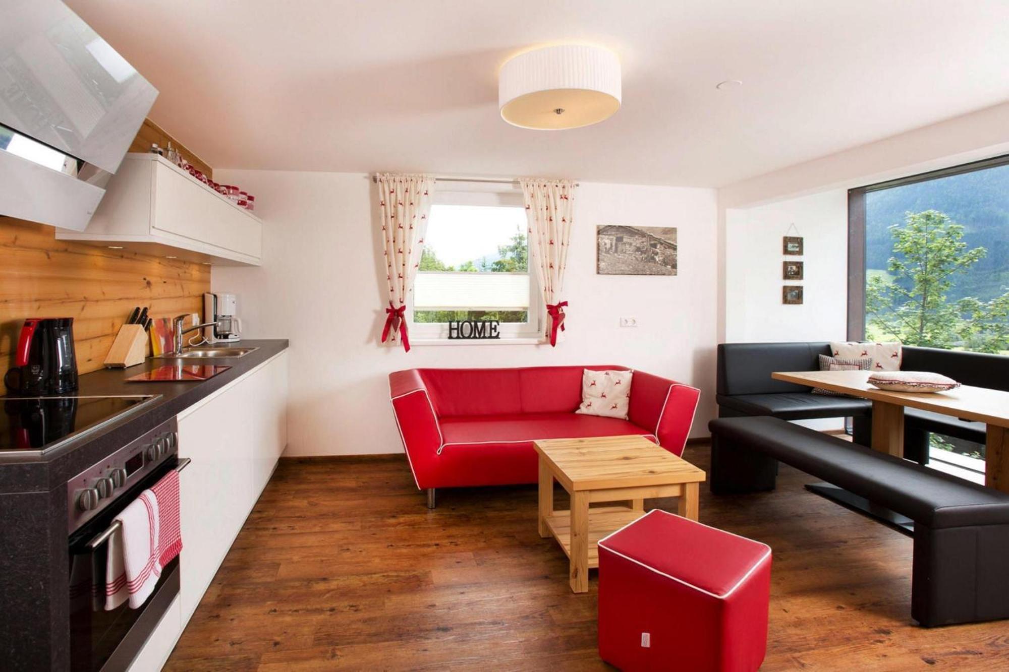 Apartment In Neukirchen With A Balcony Neukirchen am Großvenediger Buitenkant foto